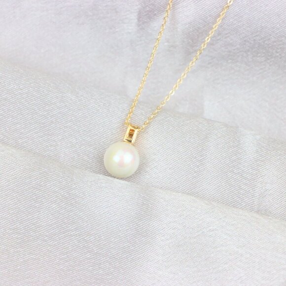 "Rose Gold Necklace with Classic Pearl Pendant and Crystal Detail, XPNL1886 - Picture 6 of 12